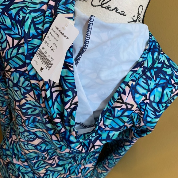 Brand new swim dress/ swimsuit /cover up Medium - Picture 6 of 8